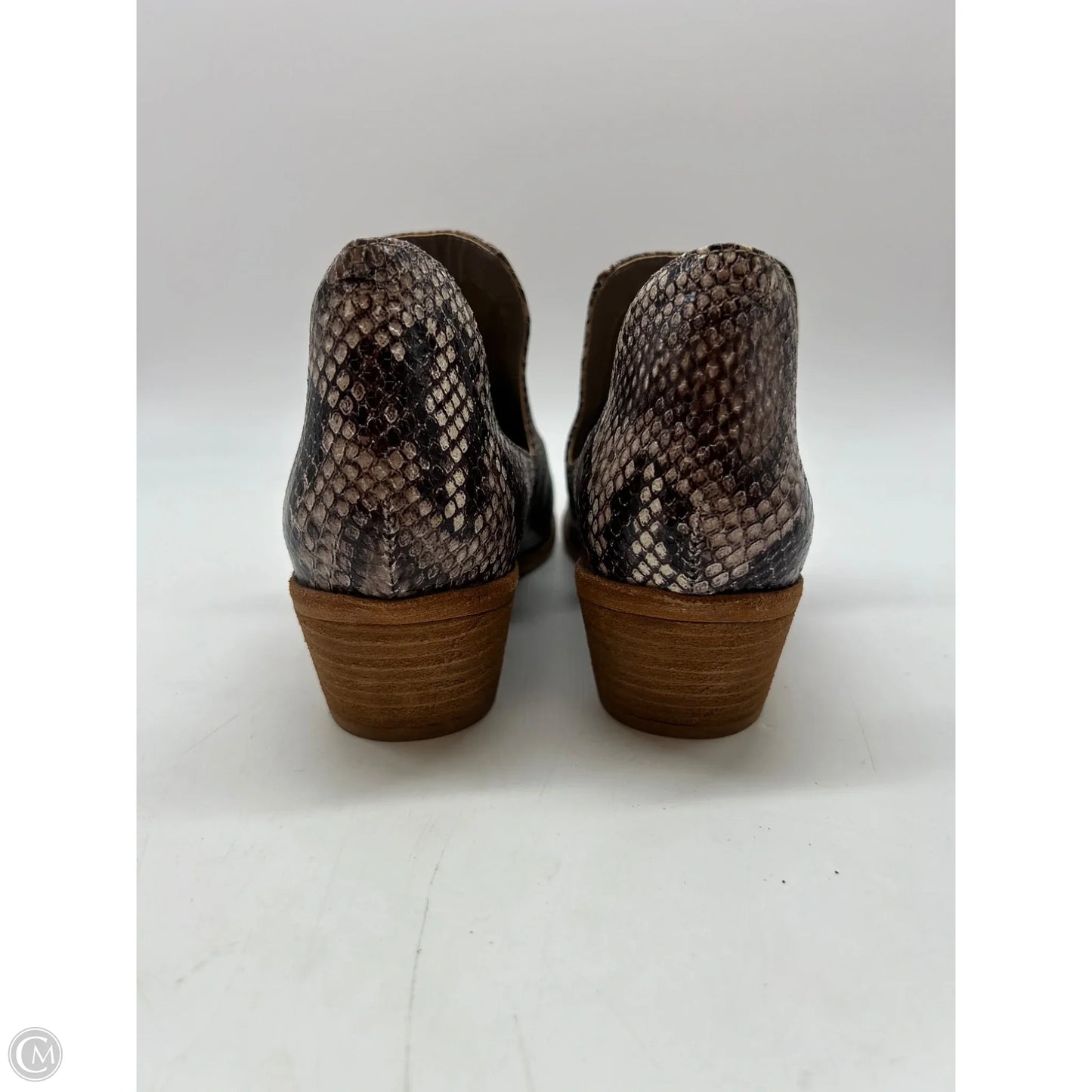 Boots Ankle Flats By Cl By Chinese Laundry In Snakeskin Print, Size: 8