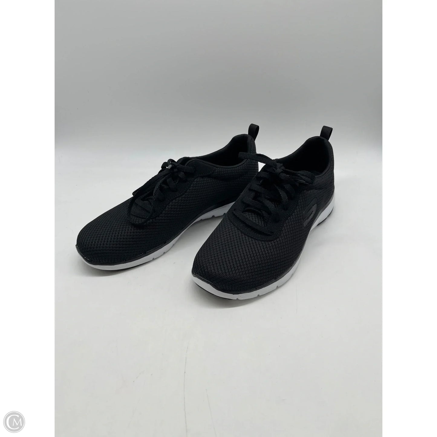 Shoes Athletic By Skechers In Black, Size: 8.5