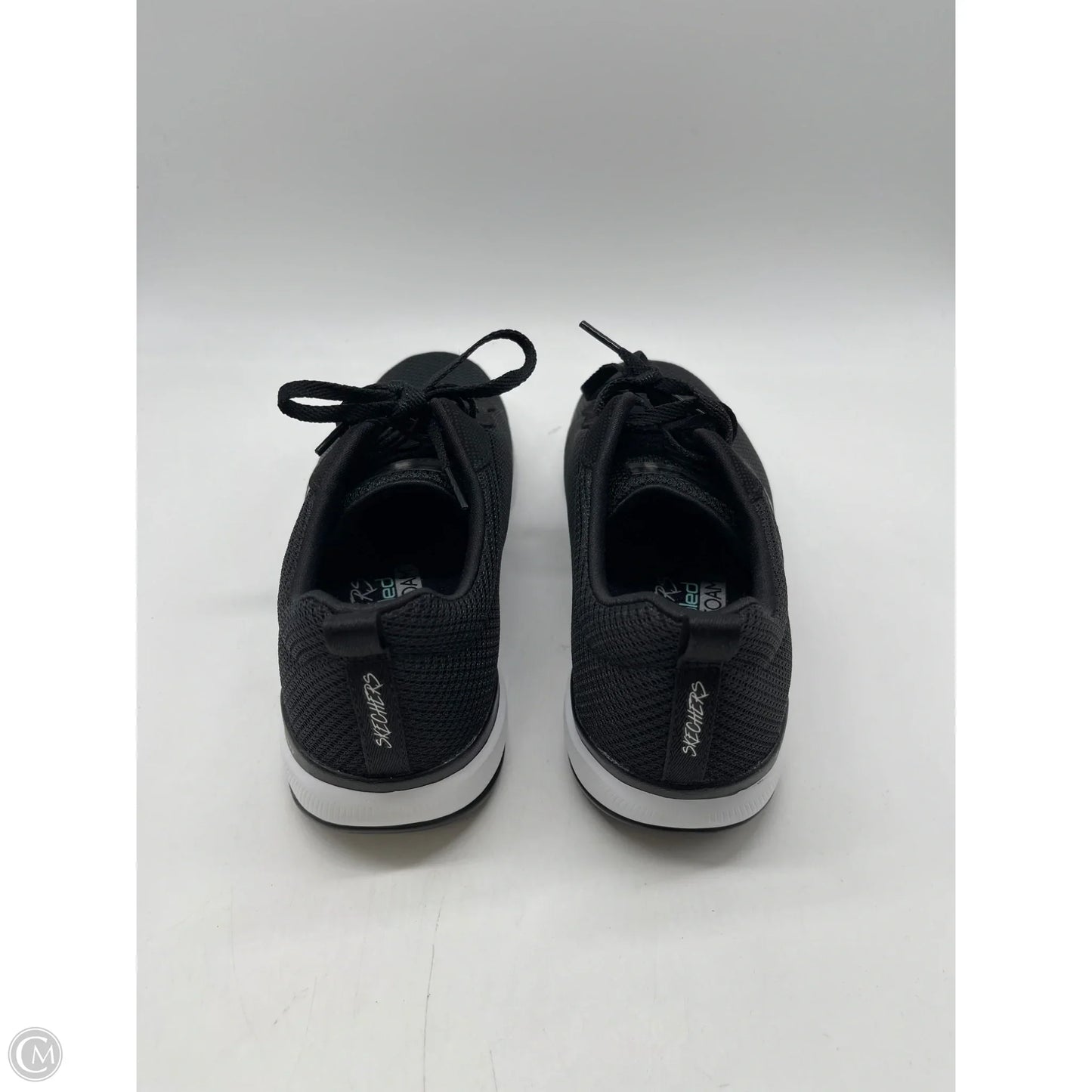 Shoes Athletic By Skechers In Black, Size: 8.5