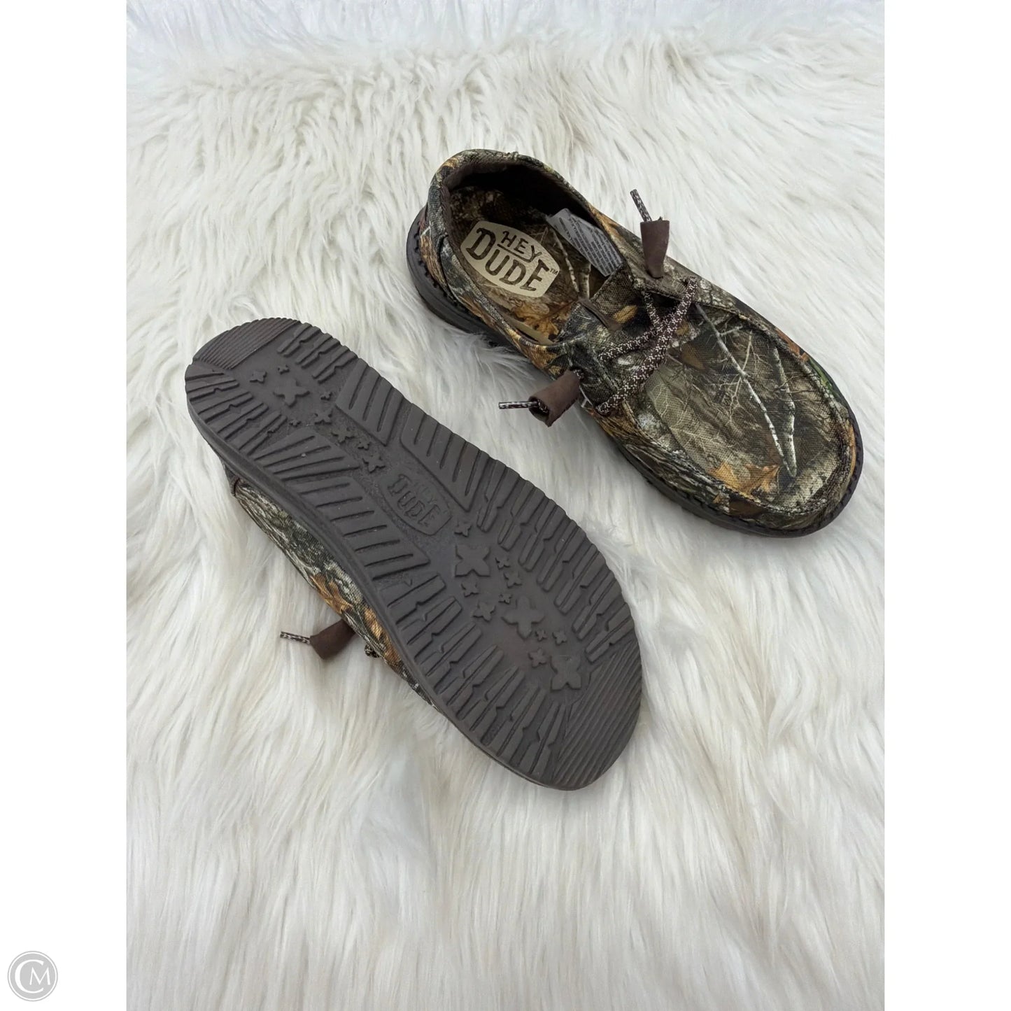 Shoes Flats By Hey Dude In Camouflage Print, Size: 5