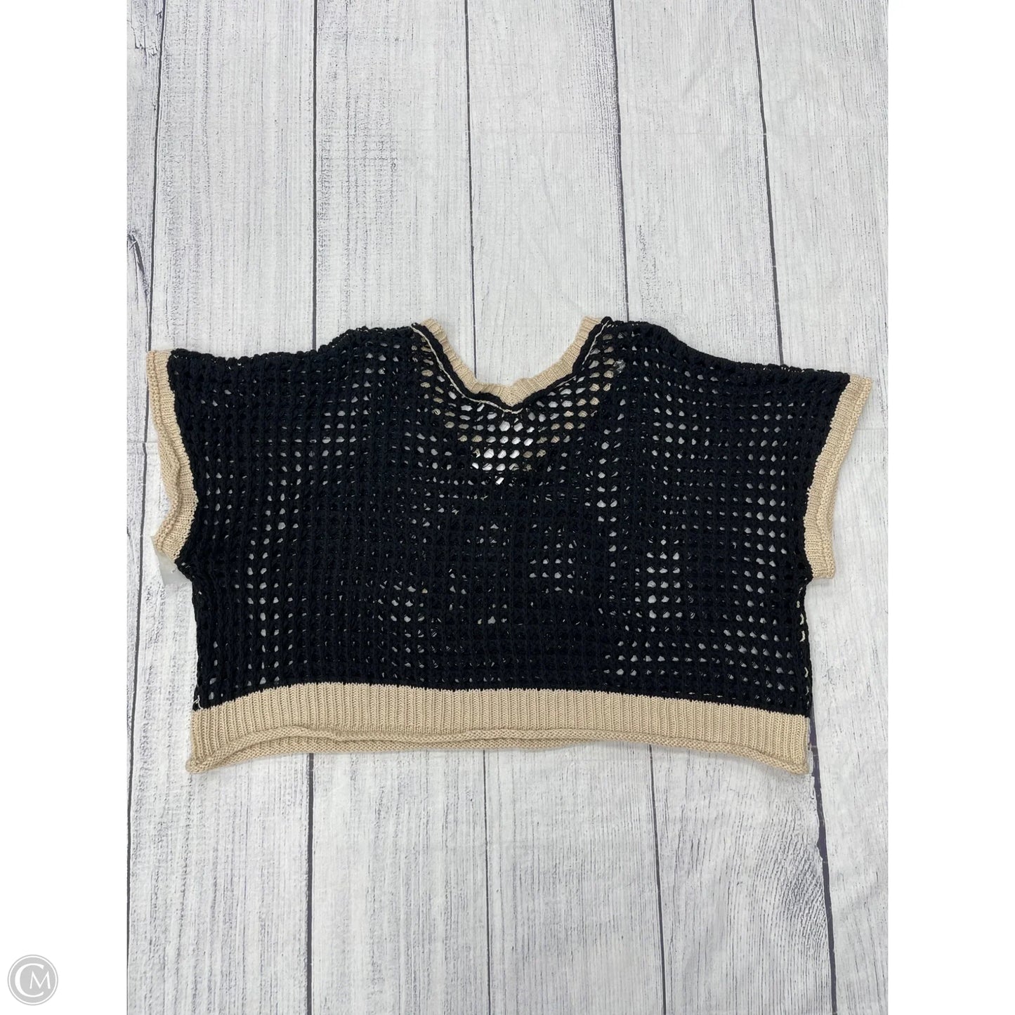 Top Short Sleeve By Pol In Black, Size: M