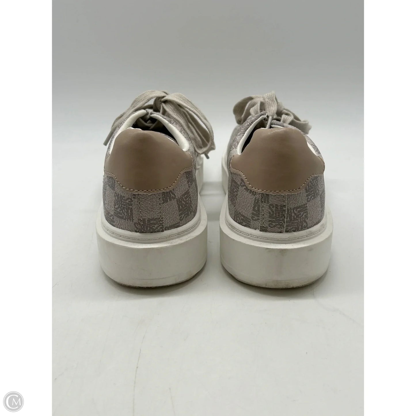 Shoes Sneakers By Steve Madden In Grey, Size: 7