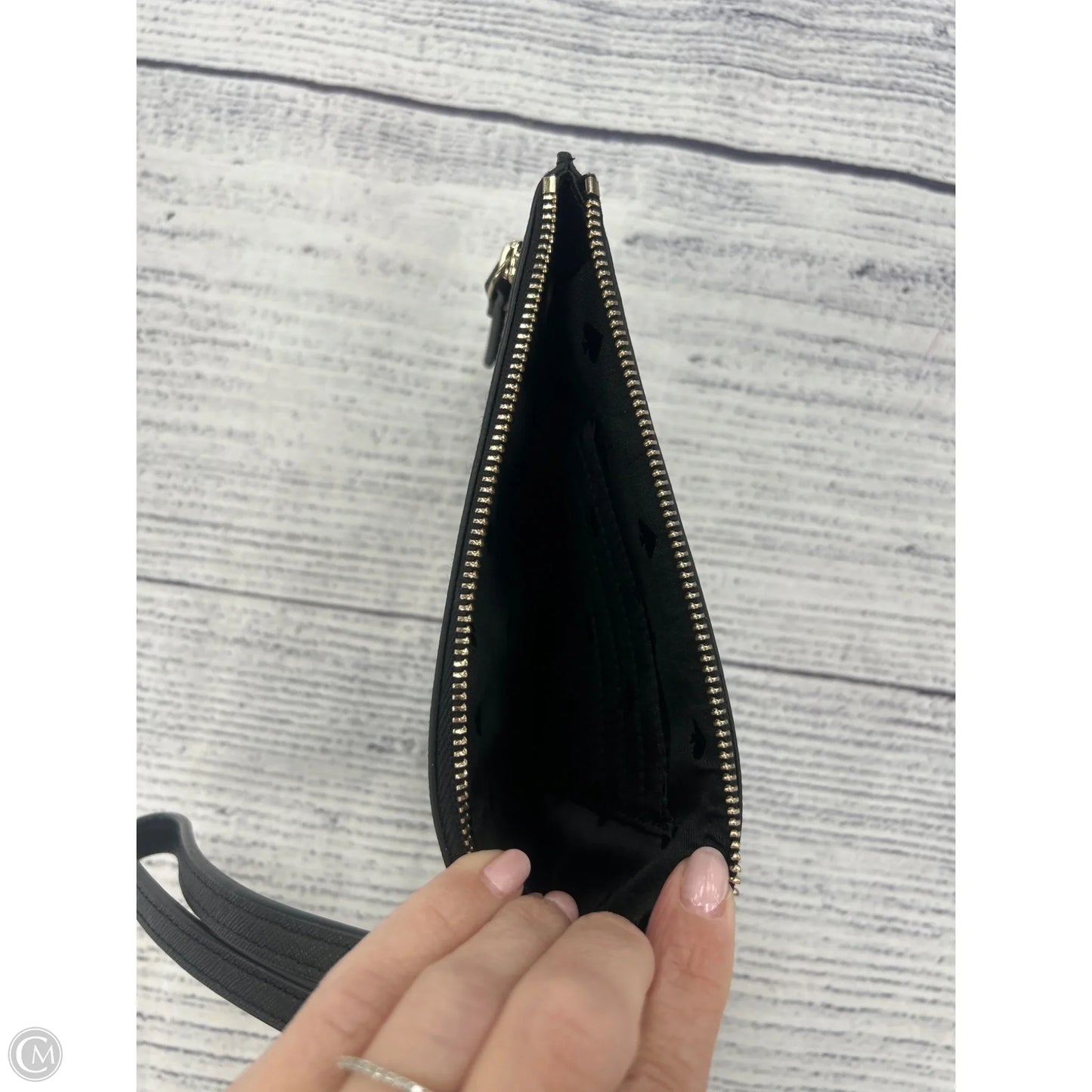 Wristlet Designer By Kate Spade, Size: Medium