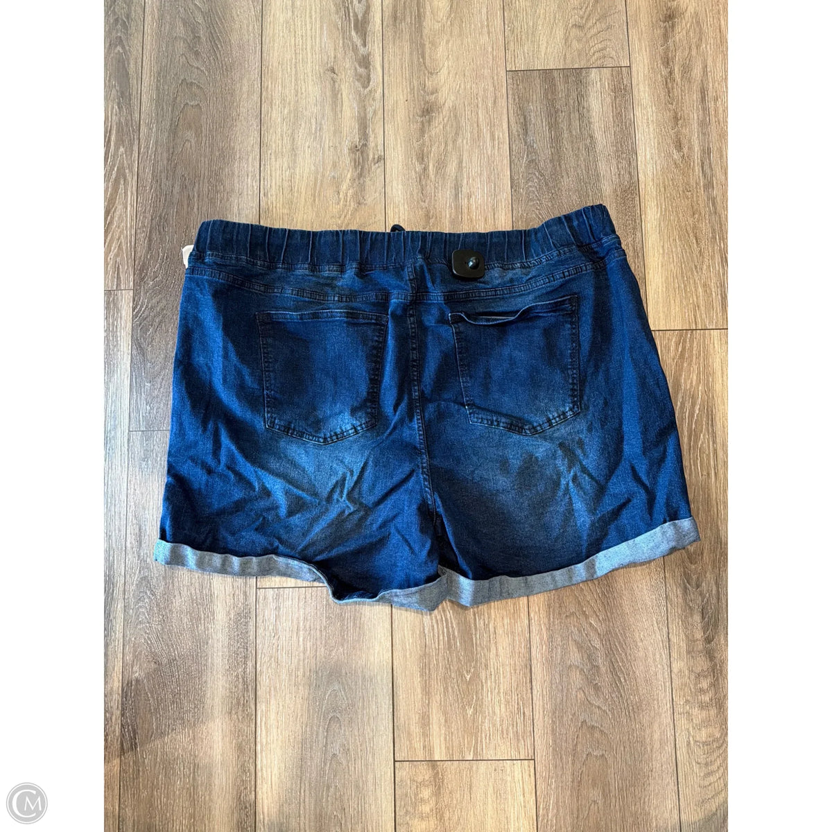 Shorts By Bloomchic In Blue Denim, Size: 26