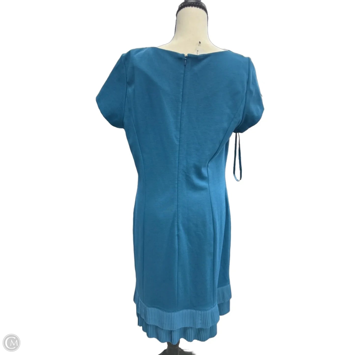 Dress Casual Short By Talbots In Blue, Size: 12