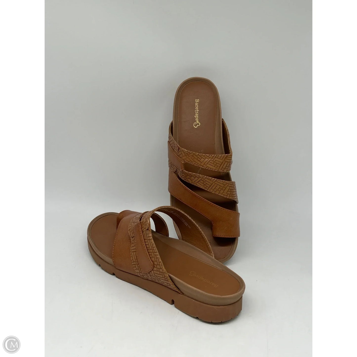 Sandals Flats By Bare Traps In Brown, Size: 10