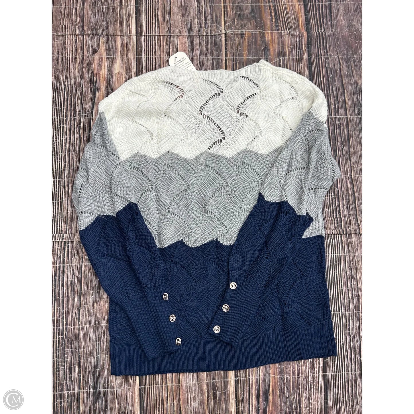 Sweater By Clothes Mentor In White, Size: M