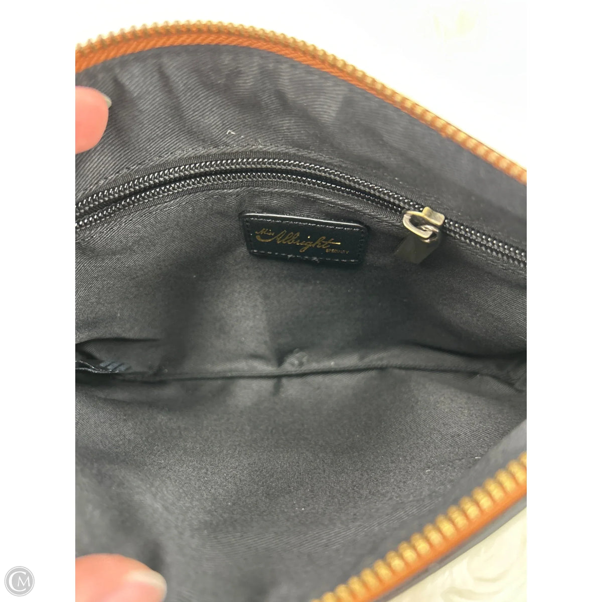 Wristlet By Clothes Mentor, Size: Medium