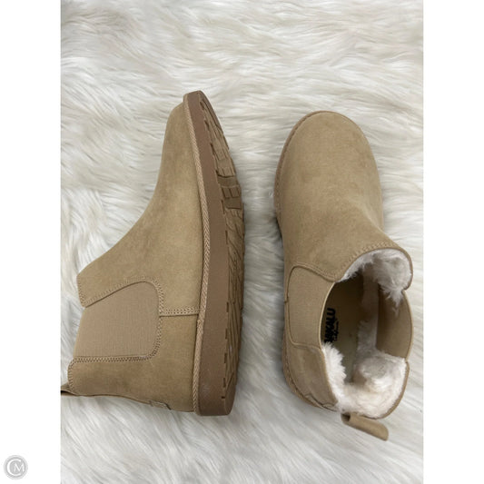 Boots Ankle Flats By Clothes Mentor In Tan, Size: 9
