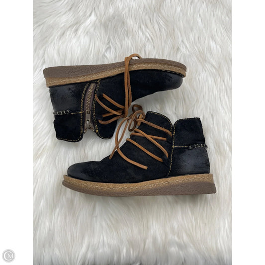 Boots Ankle Flats By Born In Black, Size: 6