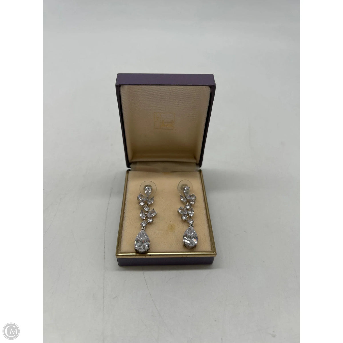 Earrings Dangle/drop By Clothes Mentor