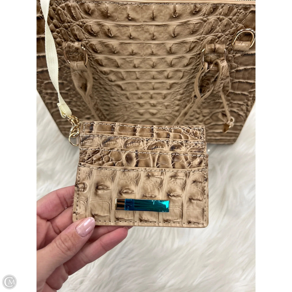 Handbag By Clothes Mentor, Size: Medium