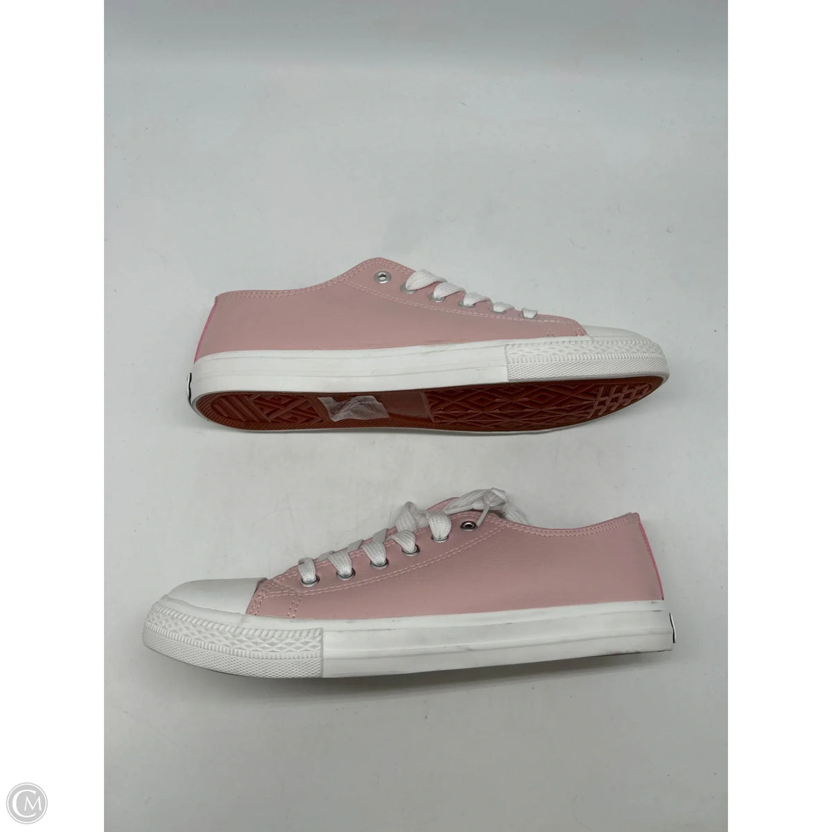 Shoes Sneakers By Mudd In Pink, Size: 9