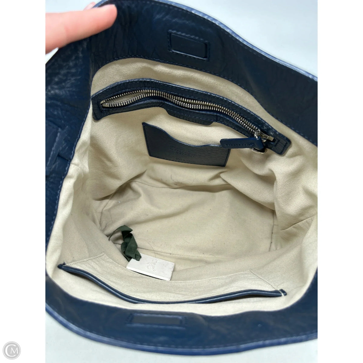 Crossbody Leather By Shinola, Size: Medium