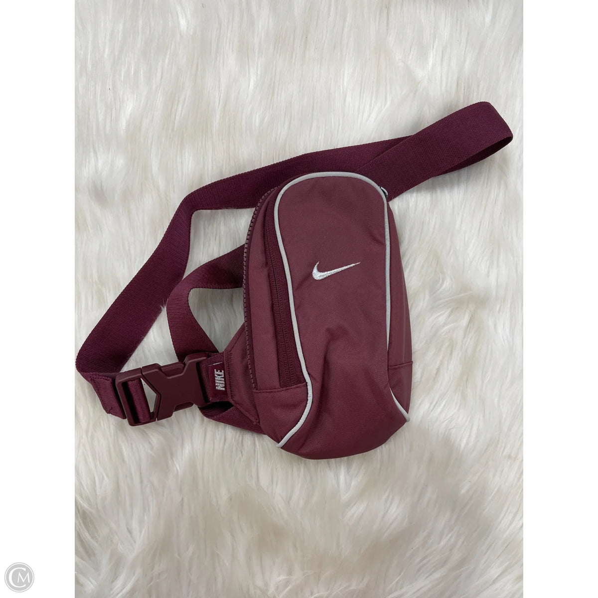 Crossbody By Nike, Size: Small