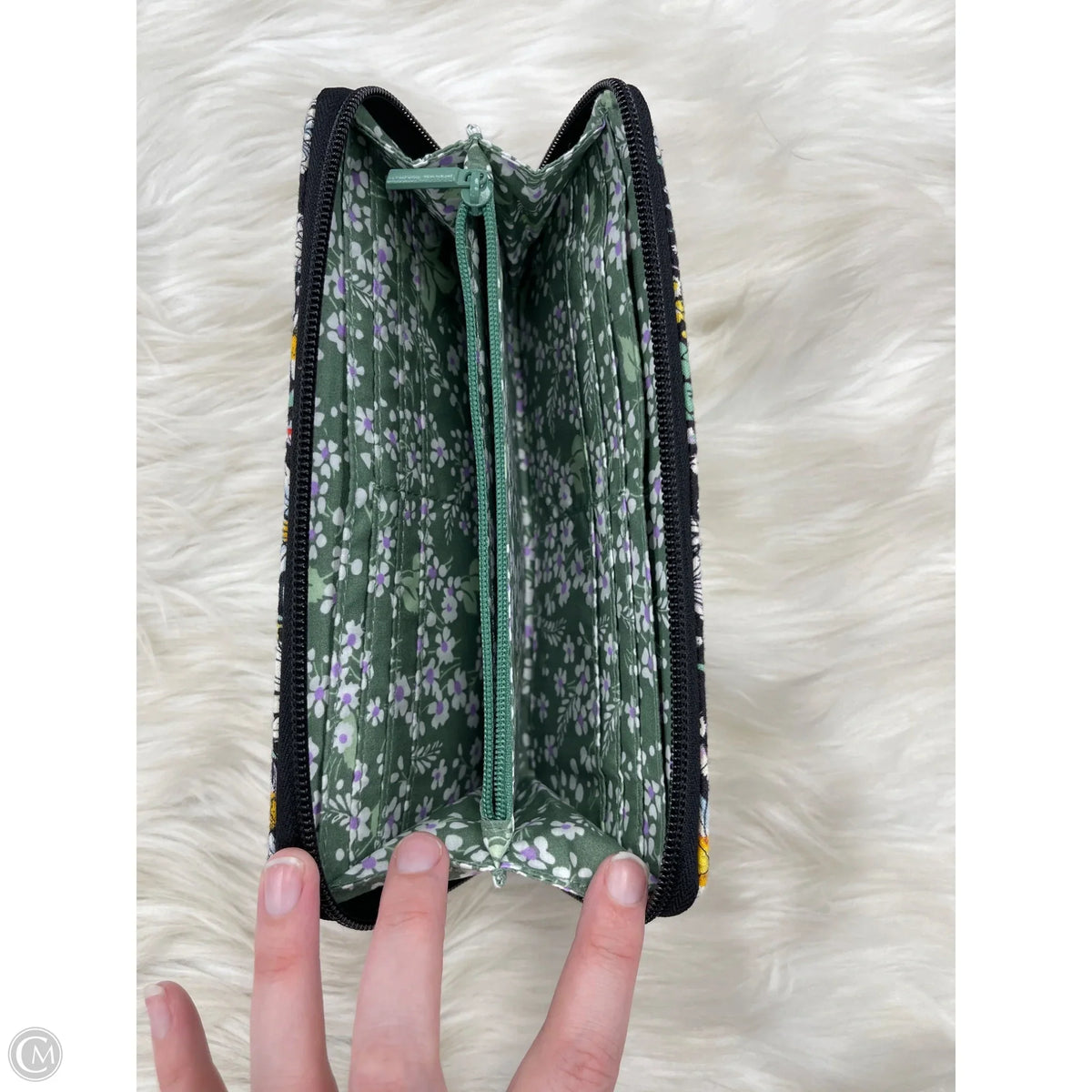 Wallet By Vera Bradley, Size: Large