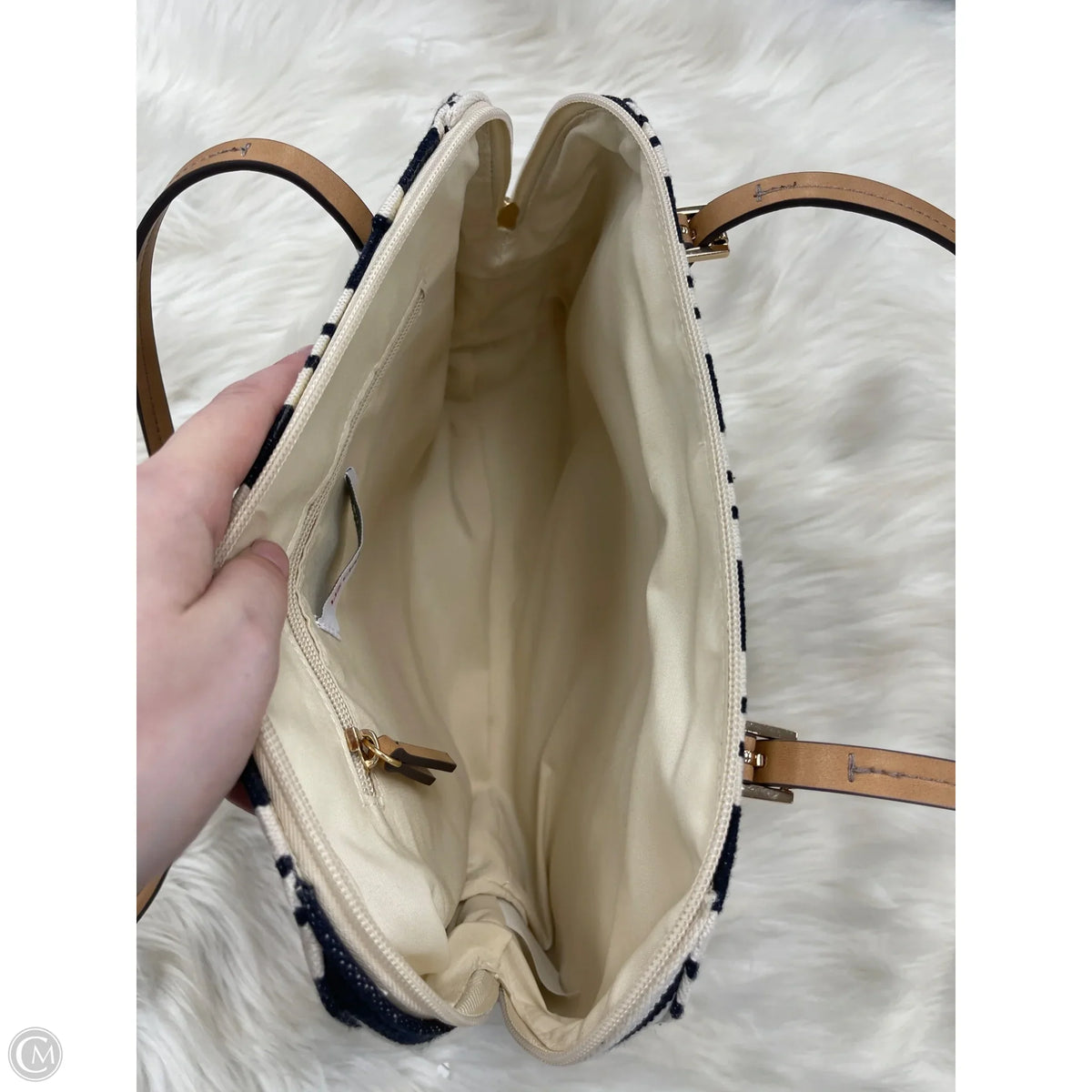 Handbag By Liz Claiborne, Size: Small