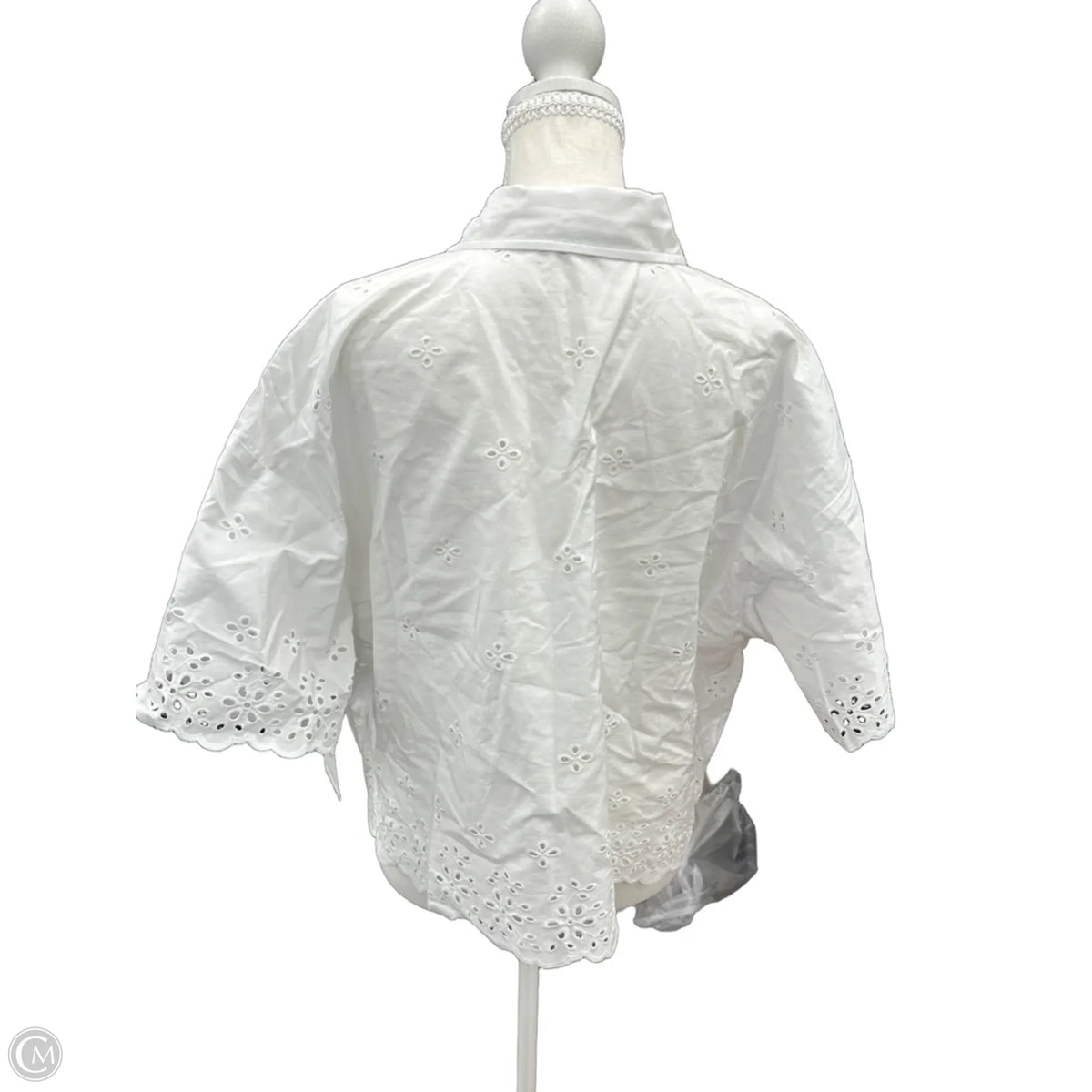 Top Short Sleeve By Free Assembly In White, Size: 1x
