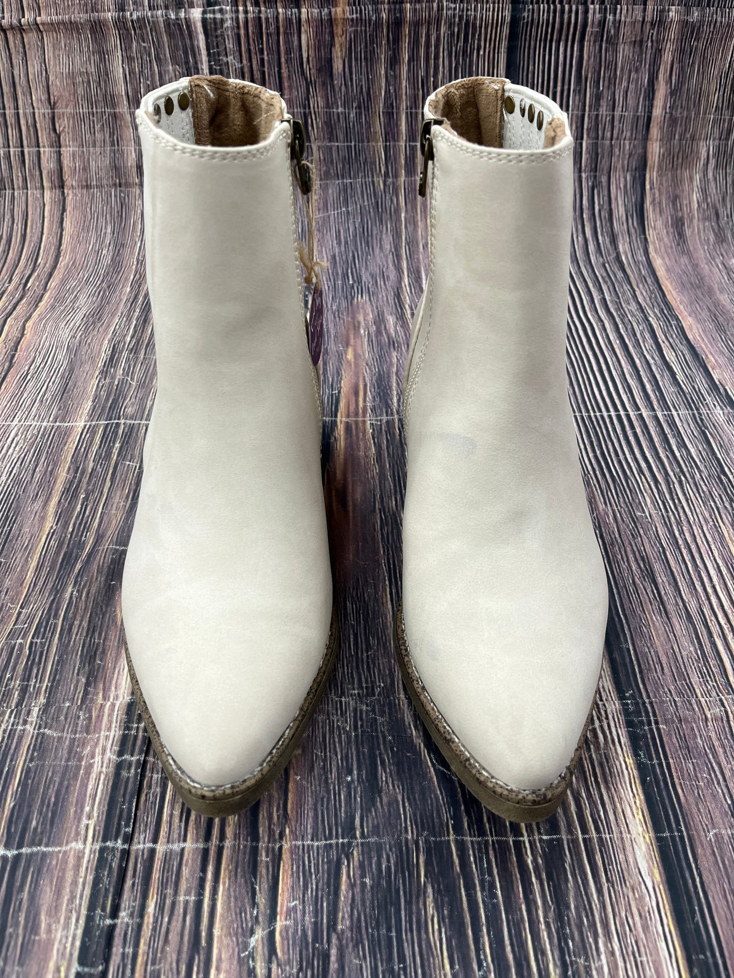 Boots Western By Blowfish In Cream, Size: 7.5