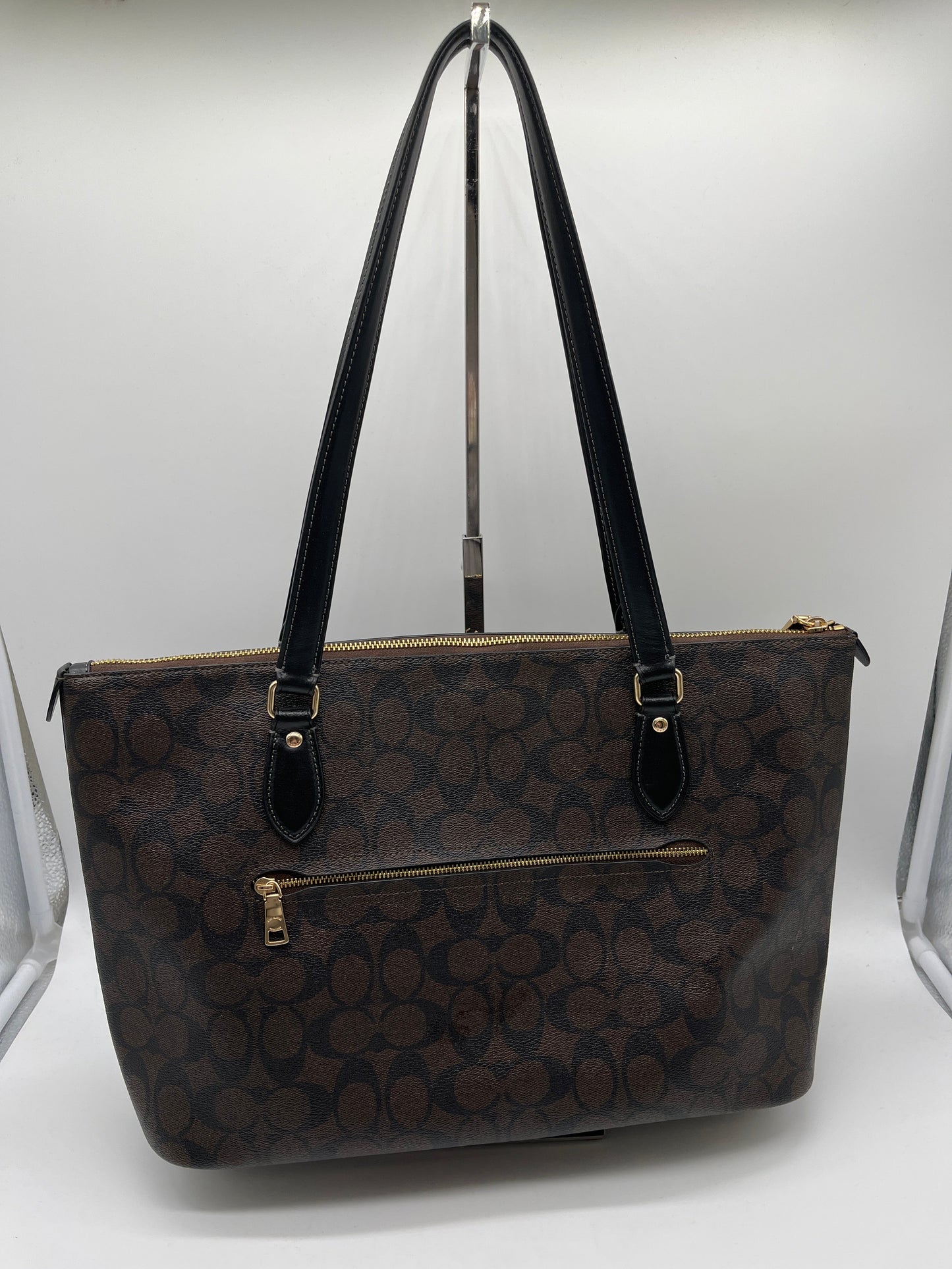 Handbag Designer By Coach  Size: Medium