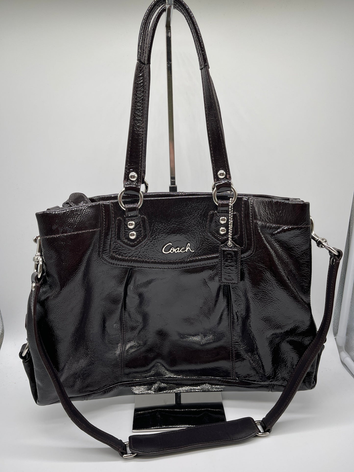 Crossbody Designer By Coach  Size: Medium