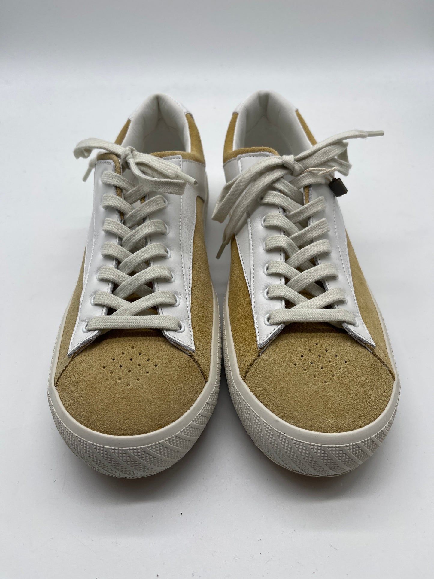 Tan Shoes Sneakers Cma, Size 10