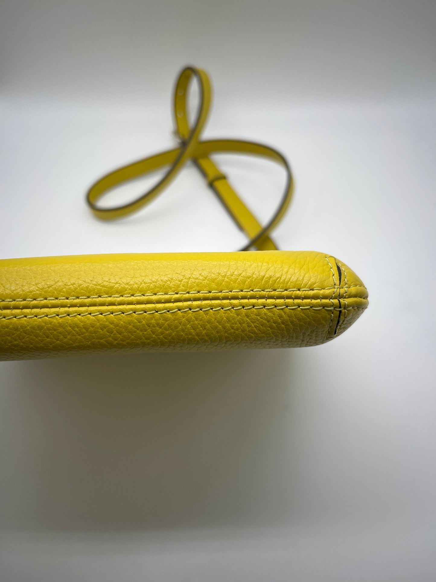 Crossbody Designer By Kate Spade  Size: Small