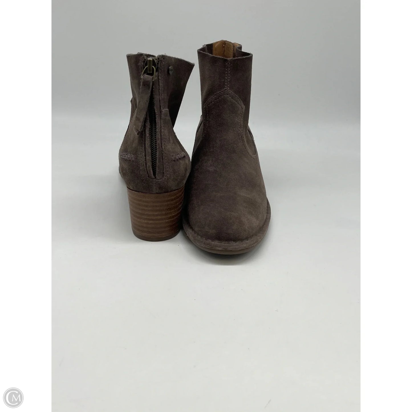 Boots Designer By Ugg In Brown, Size: 8