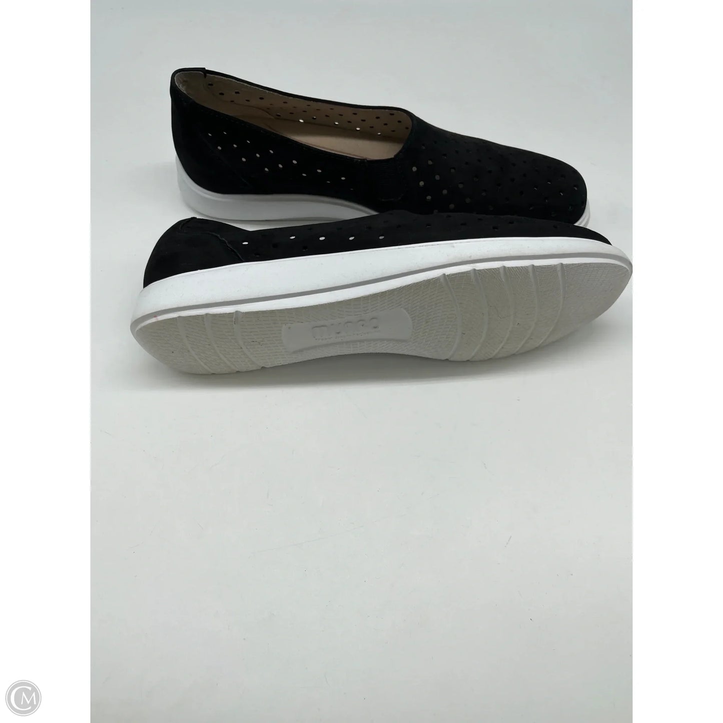 Shoes Athletic By Munro In Black, Size: 10