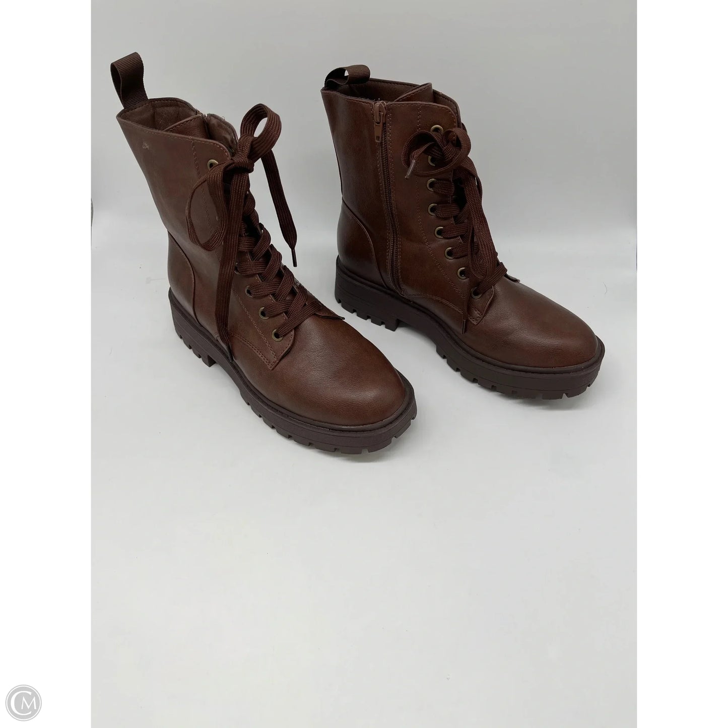 Boots Ankle Flats By Clothes Mentor In Brown, Size: 8