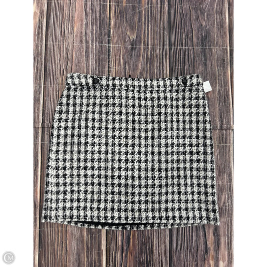 Skirt Mini & Short By White House Black Market In Black & White, Size: 10