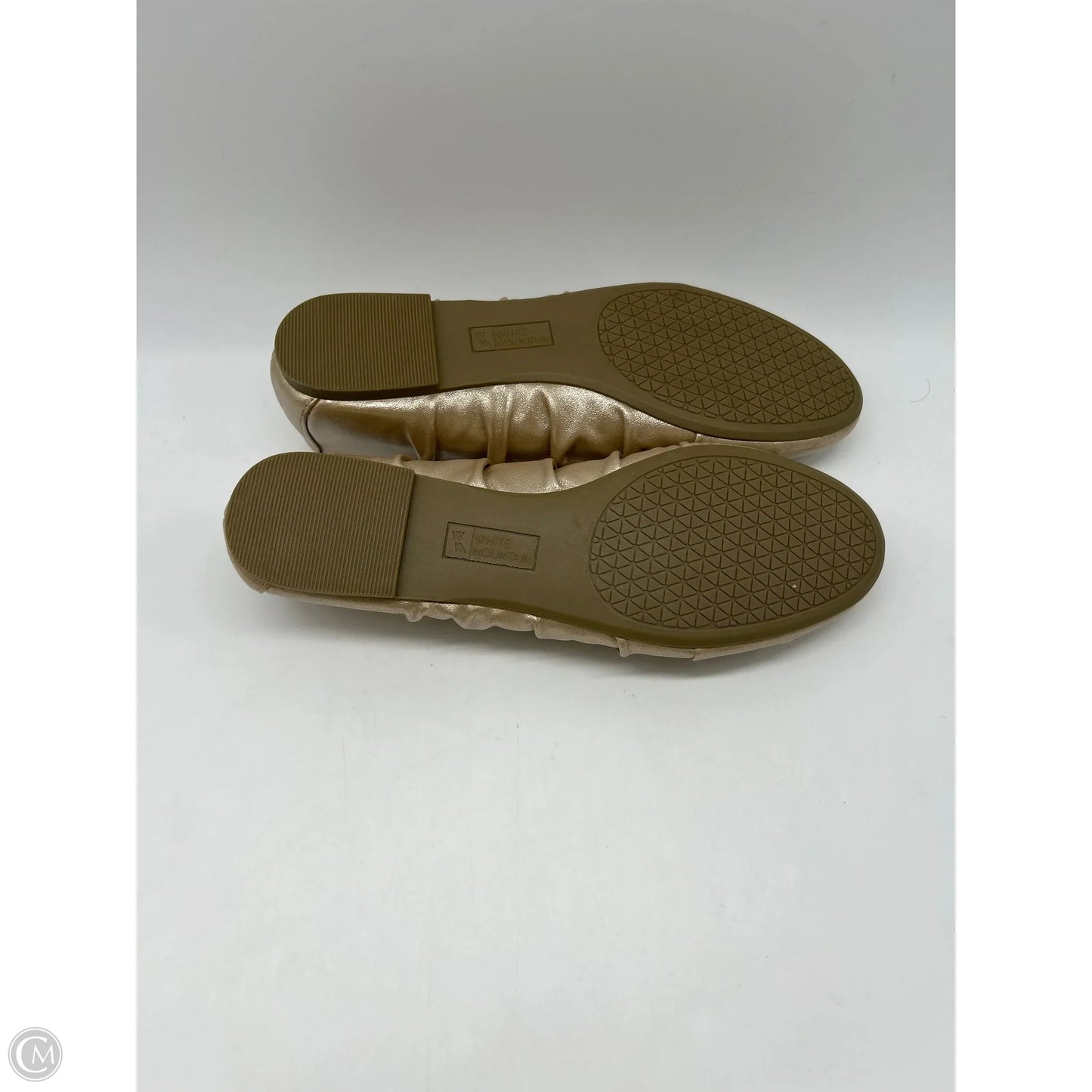 Shoes Flats By White Mountain In Gold, Size: 9