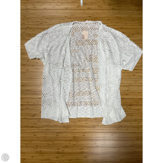 Cardigan By Clothes Mentor In White, Size: 2x