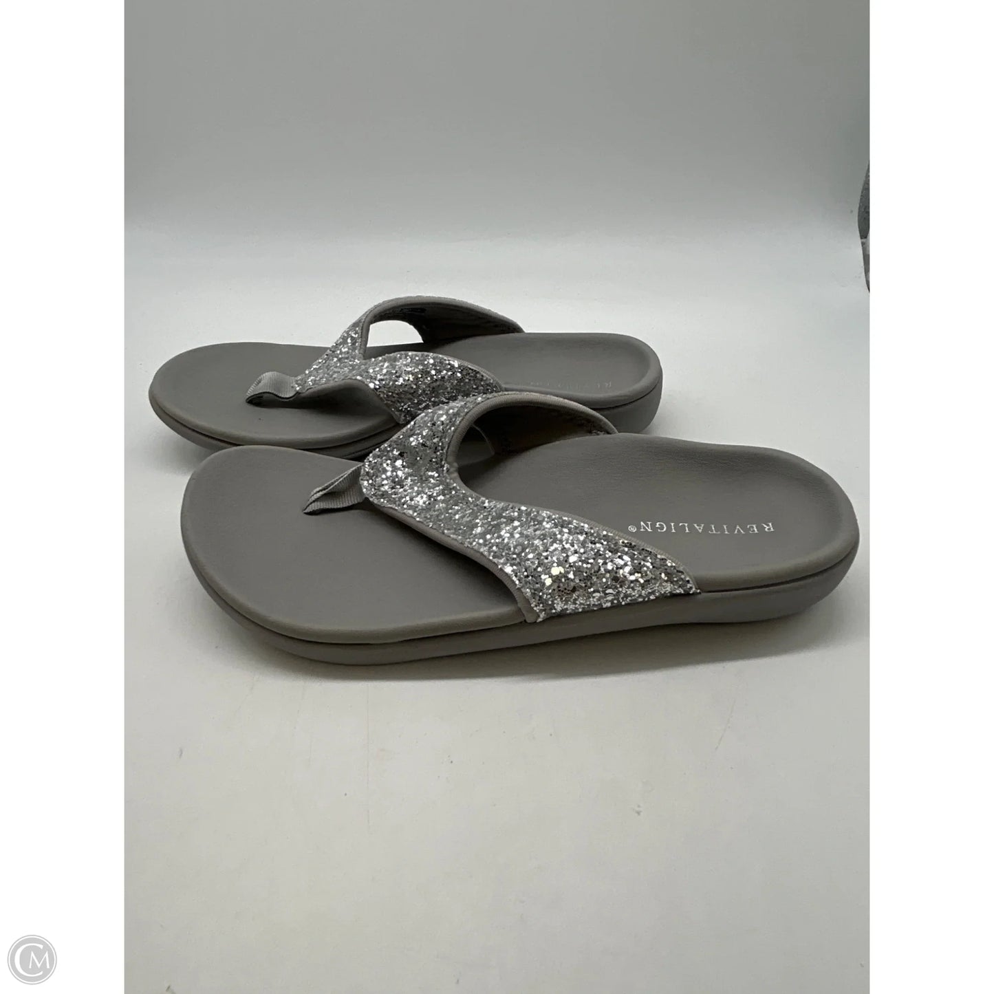 Sandals Flip Flops By Clothes Mentor In Silver, Size: 8