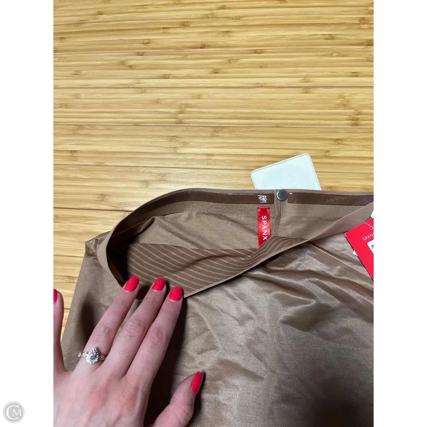 Shorts By Spanx In Tan, Size: 1x