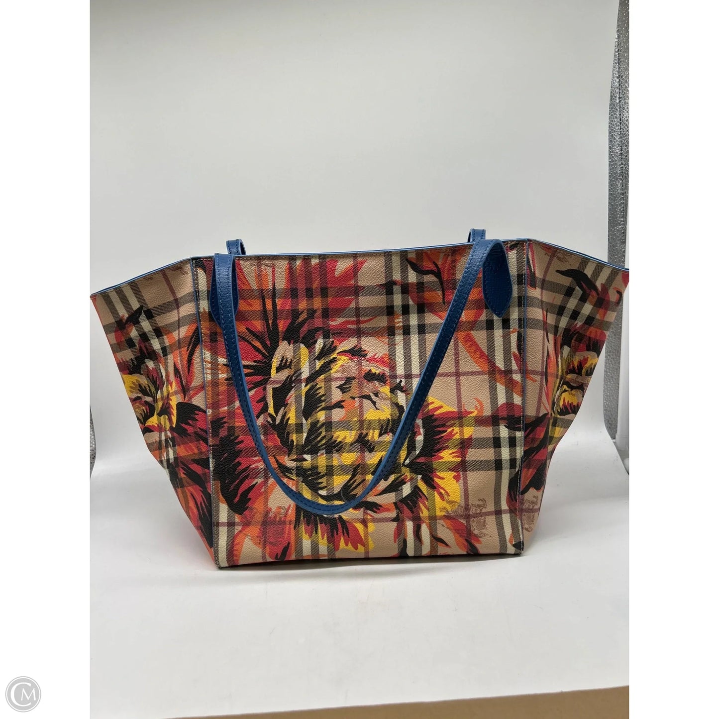 Tote Luxury Designer By Burberry, Size: Medium