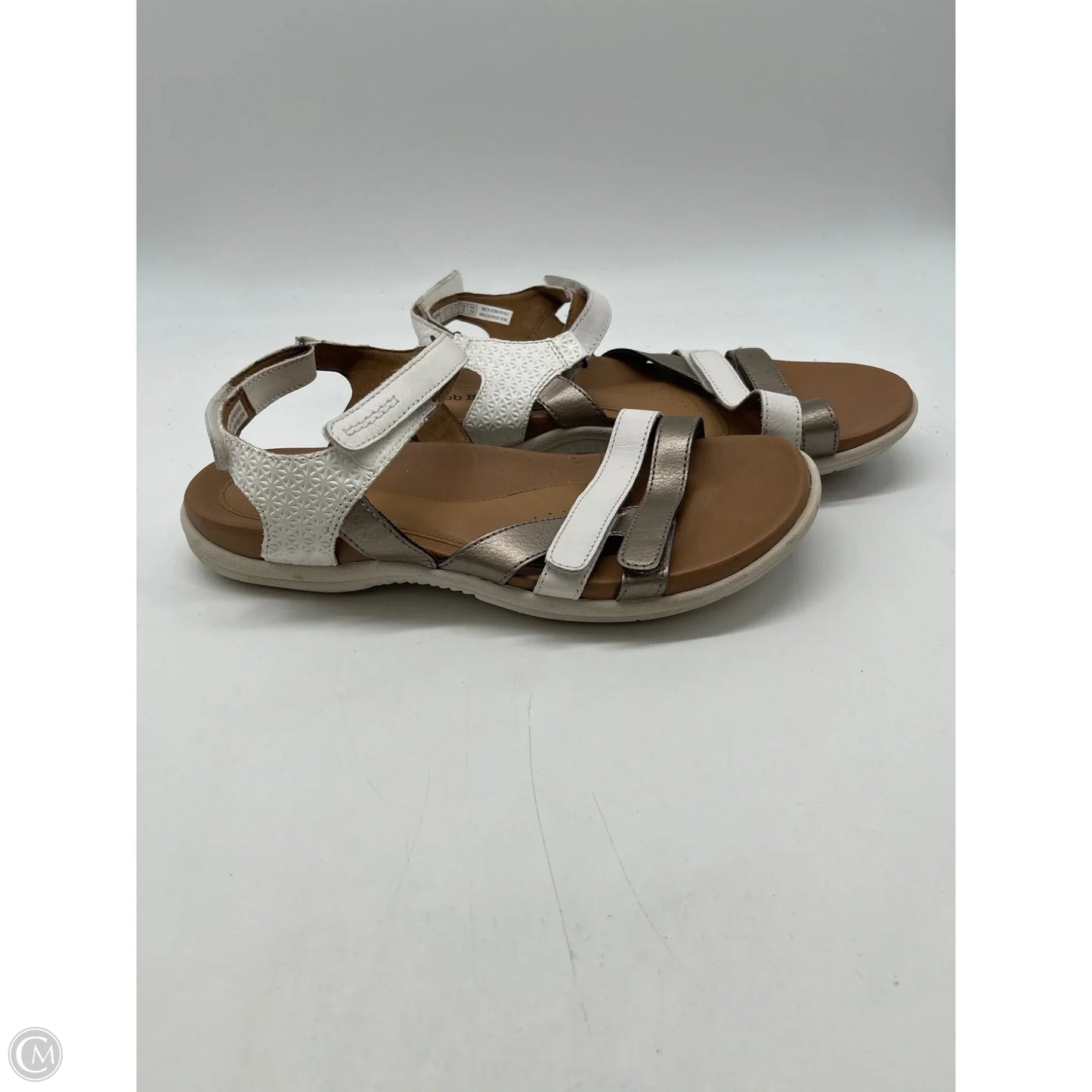 Sandals Flats By Cobb Hill In White, Size: 8