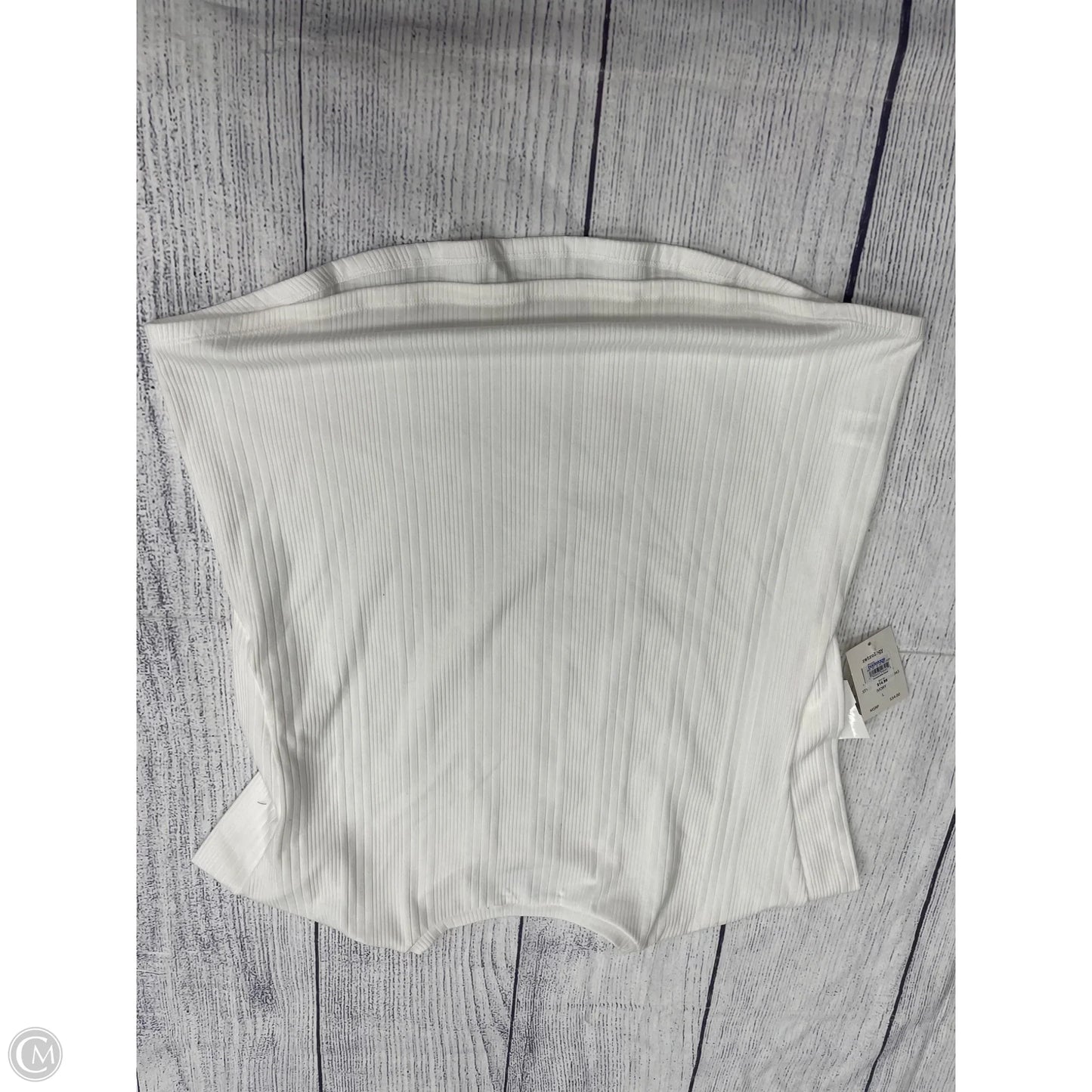 Top Short Sleeve By Retrology In White, Size: L