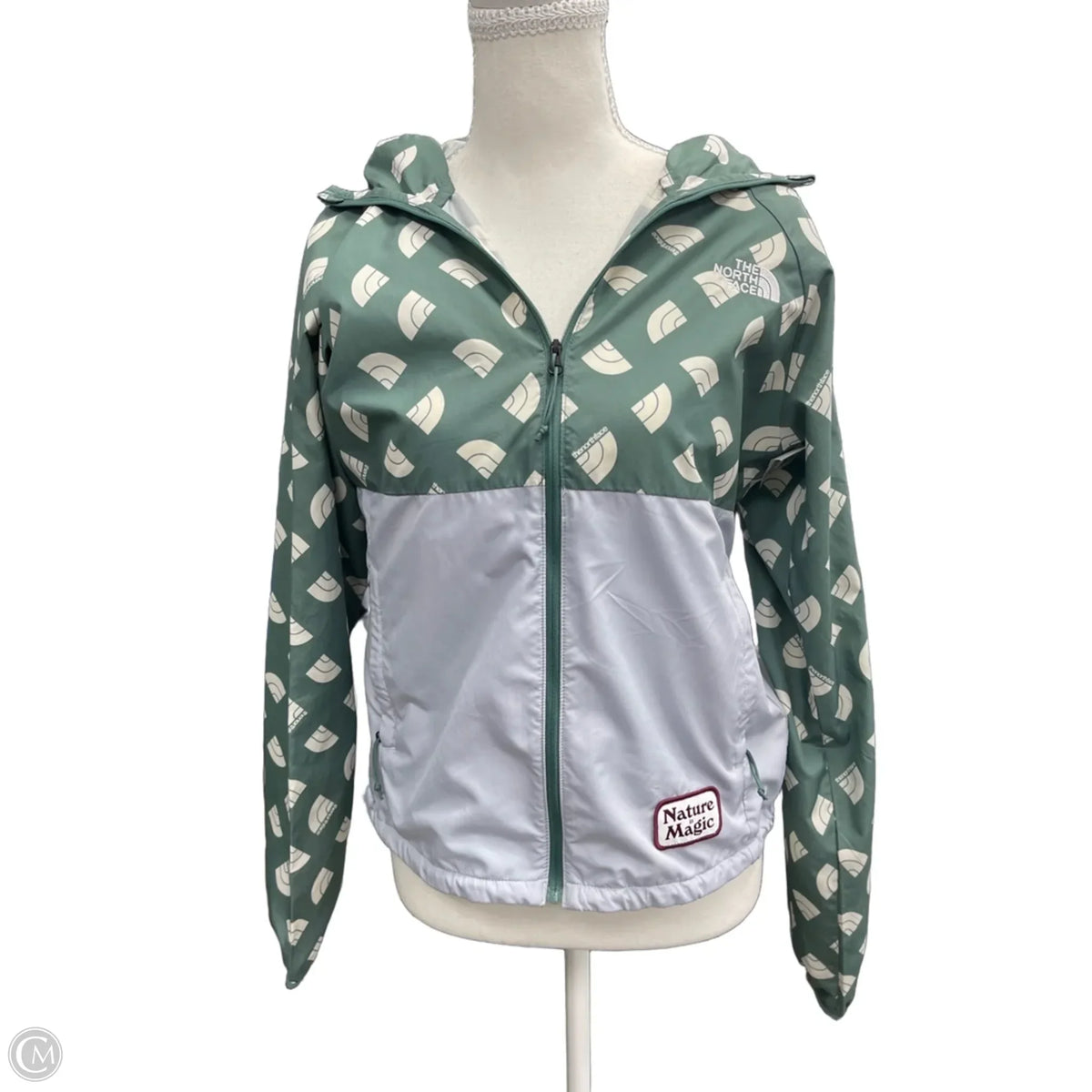 Jacket Windbreaker By The North Face In Green, Size: S