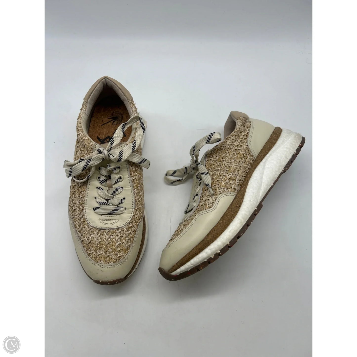 Shoes Sneakers By Otbt In Tan, Size: 7.5