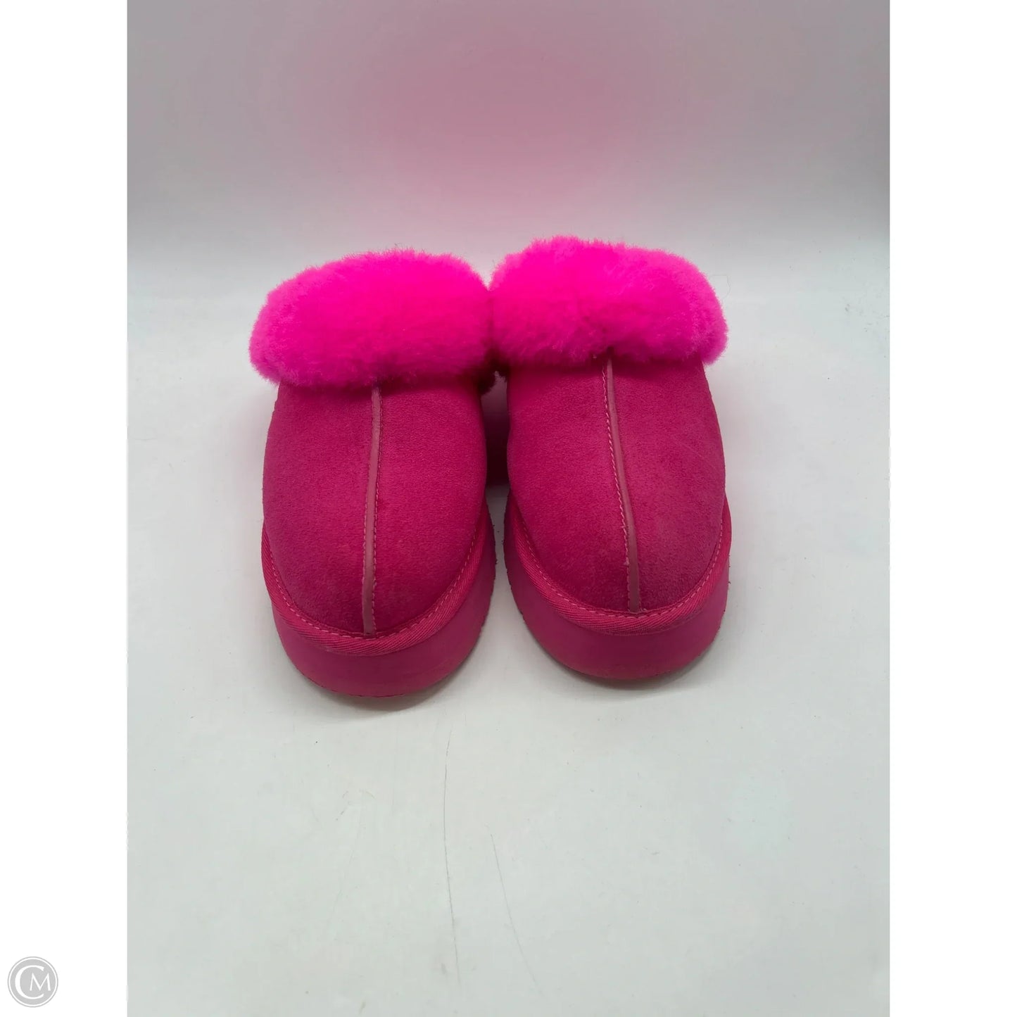 Slippers Designer By Ugg In Pink, Size: 8