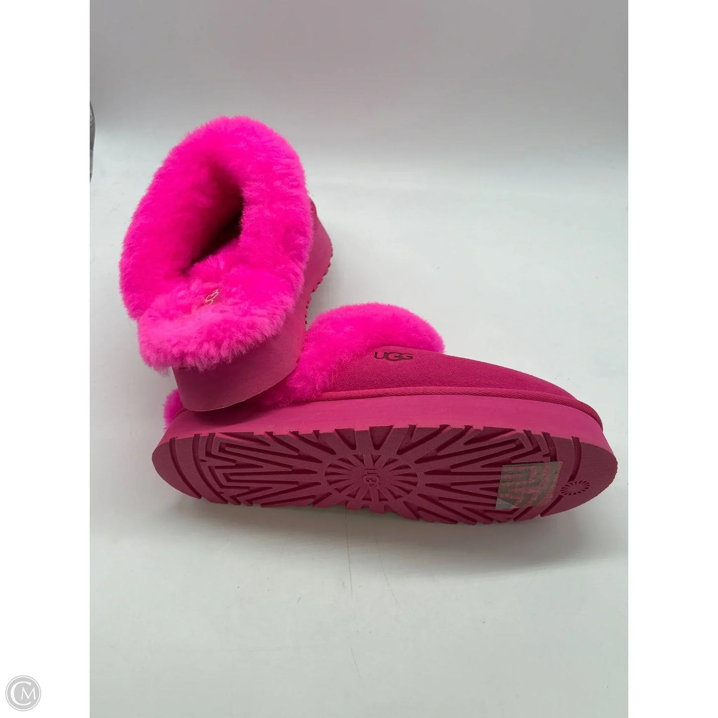 Slippers Designer By Ugg In Pink, Size: 8