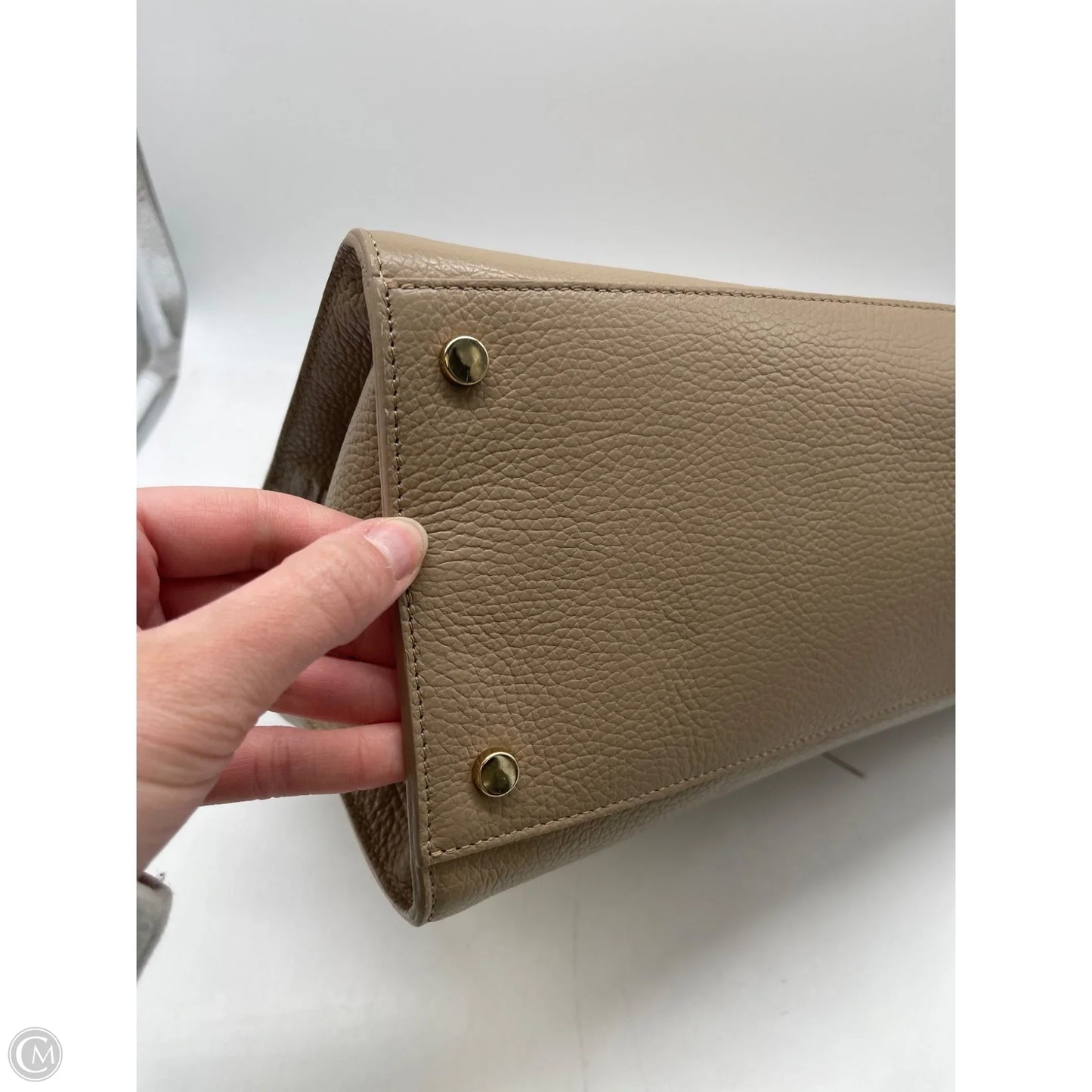Handbag By Clothes Mentor, Size: Medium