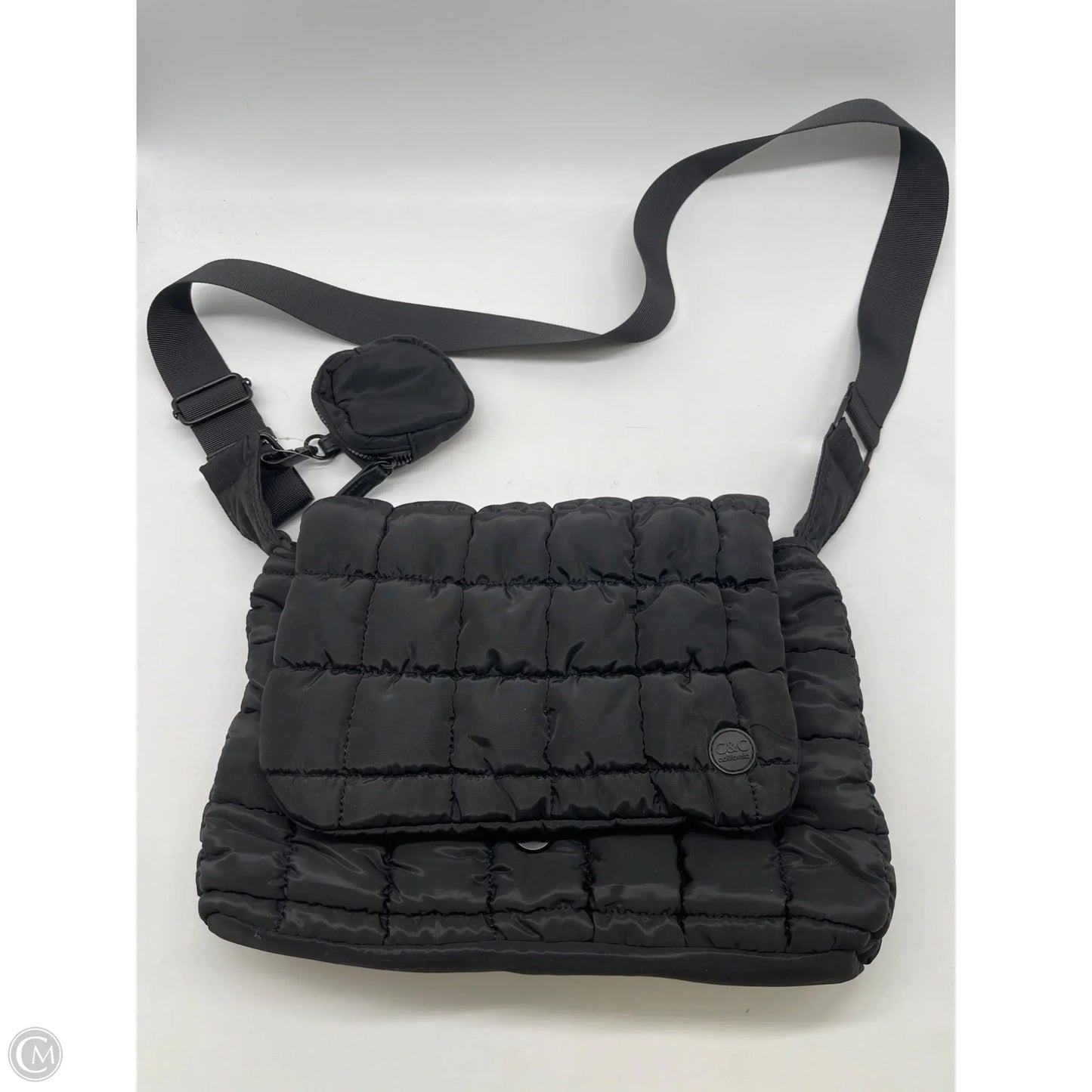 Crossbody By C And C, Size: Medium