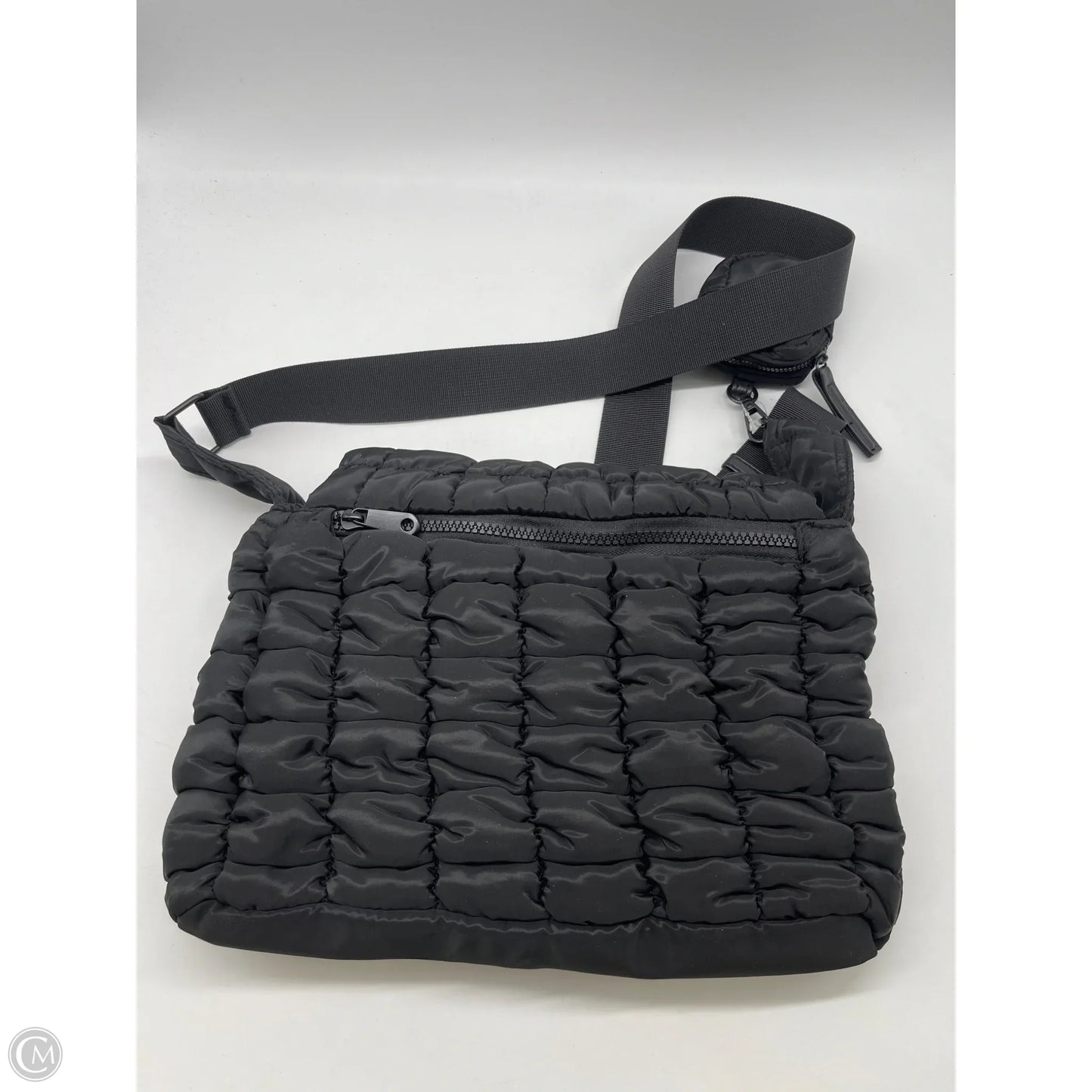 Crossbody By C And C, Size: Medium