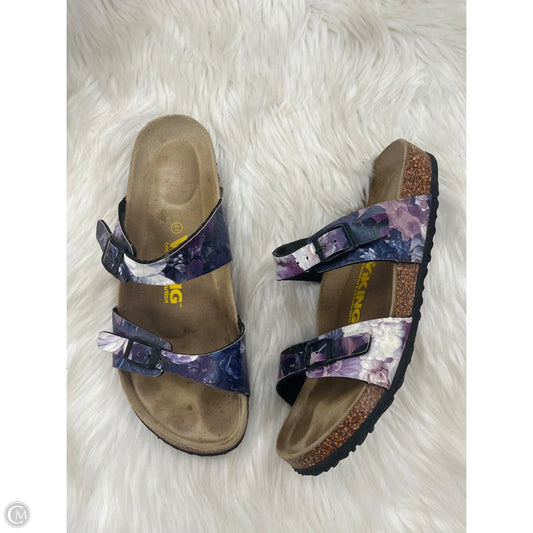 Sandals Flats By Clothes Mentor In Purple, Size: 10.5