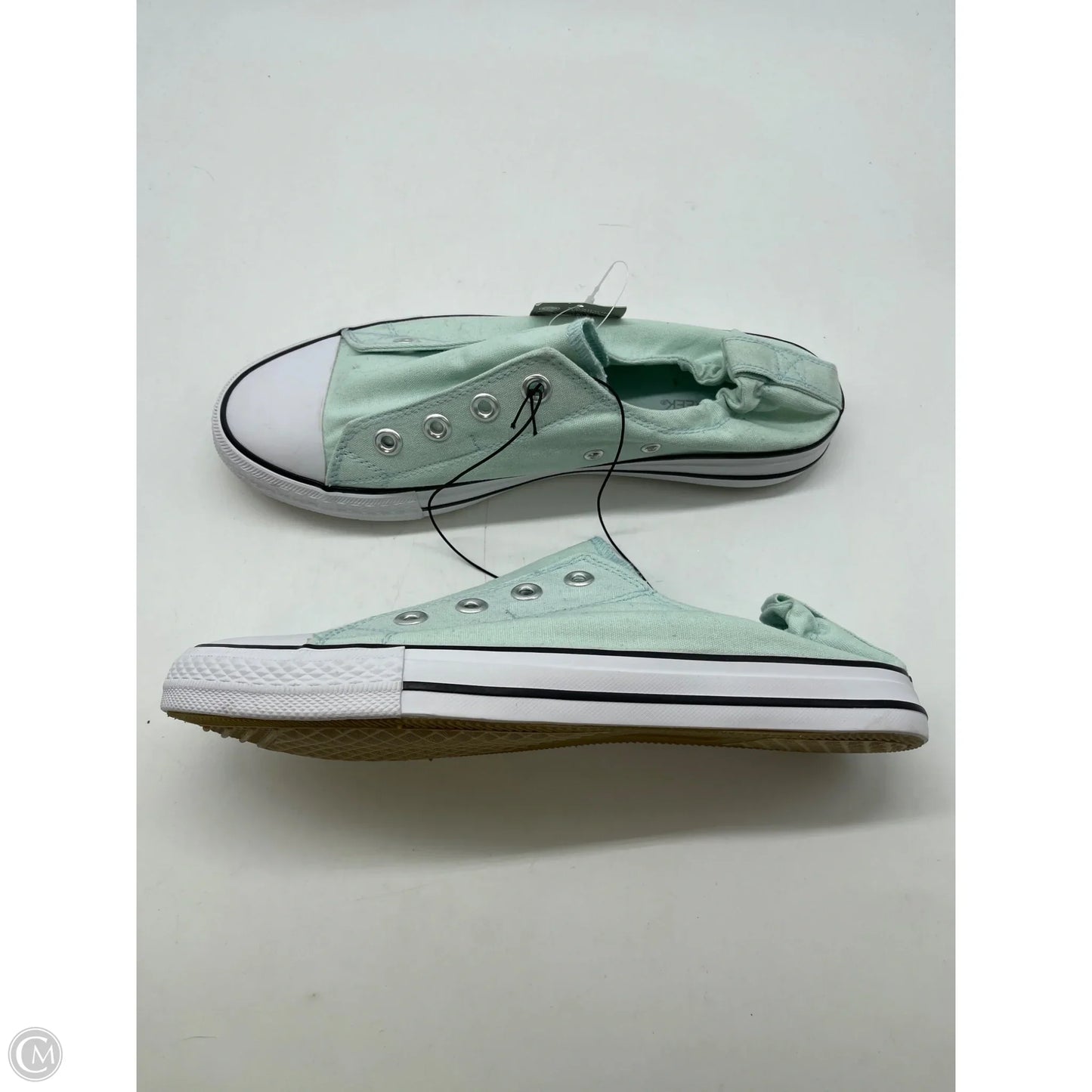 Shoes Sneakers By Falls Creek In Green, Size: 10