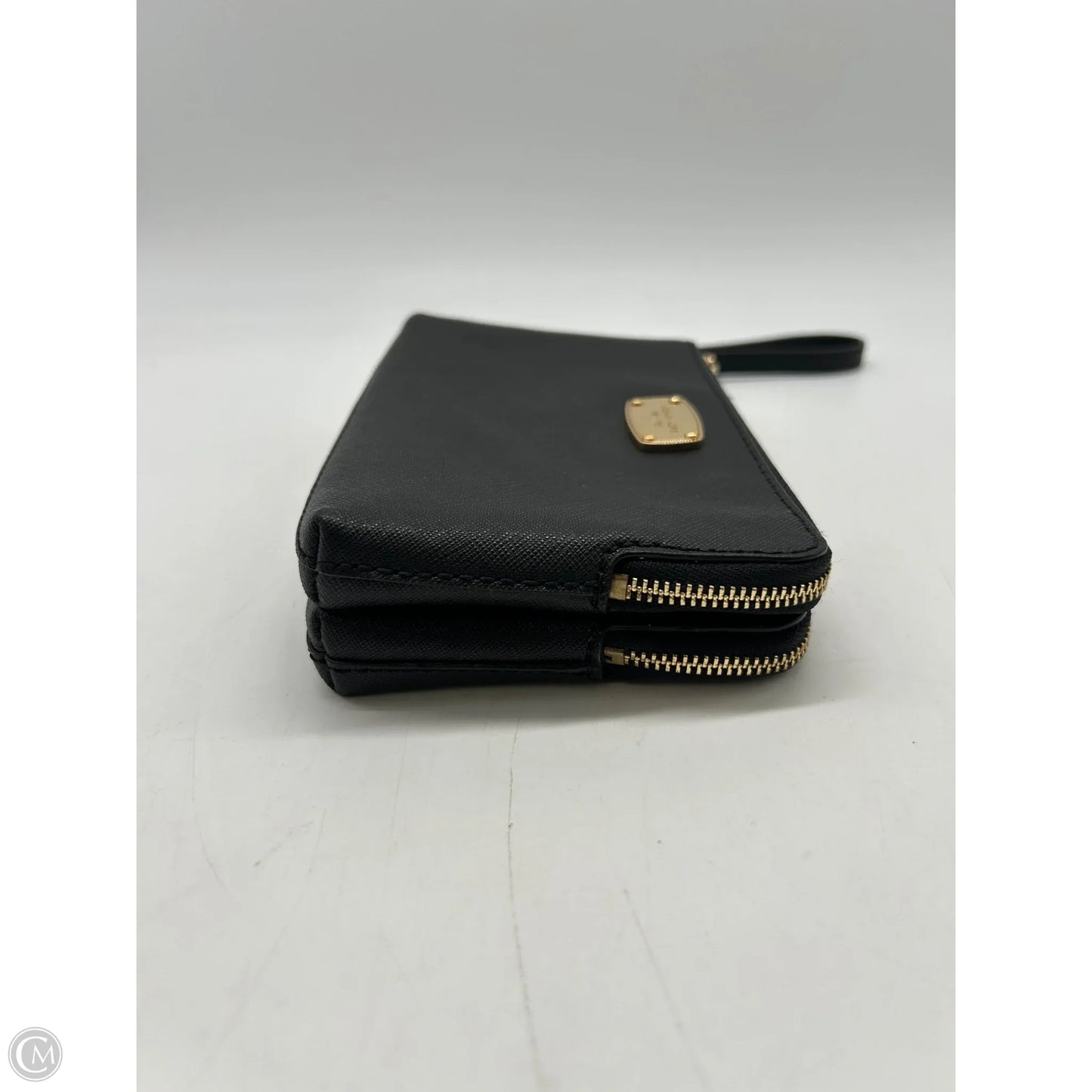 Wristlet Designer By Michael Kors, Size: Medium