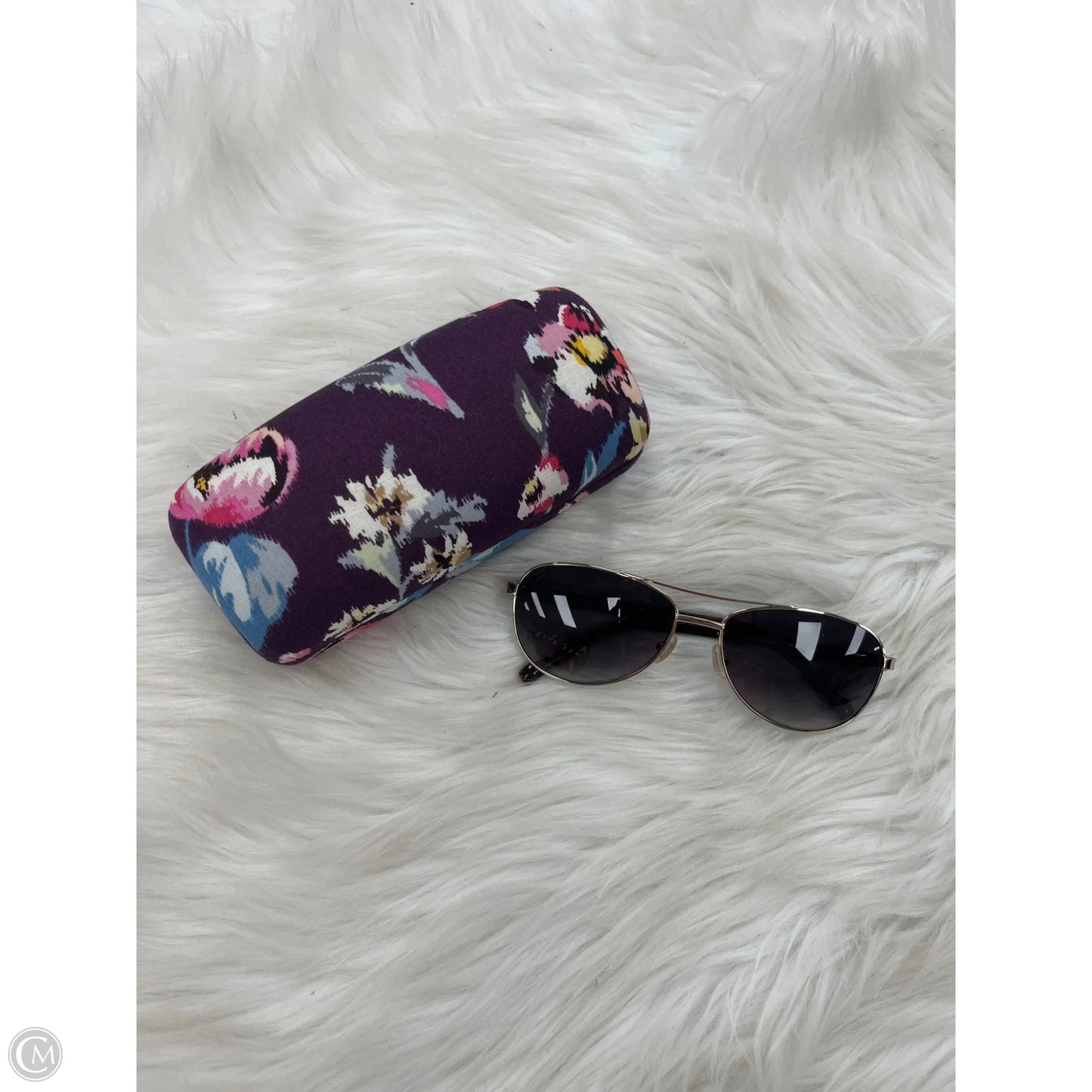 Sunglasses By Vera Bradley, Size: