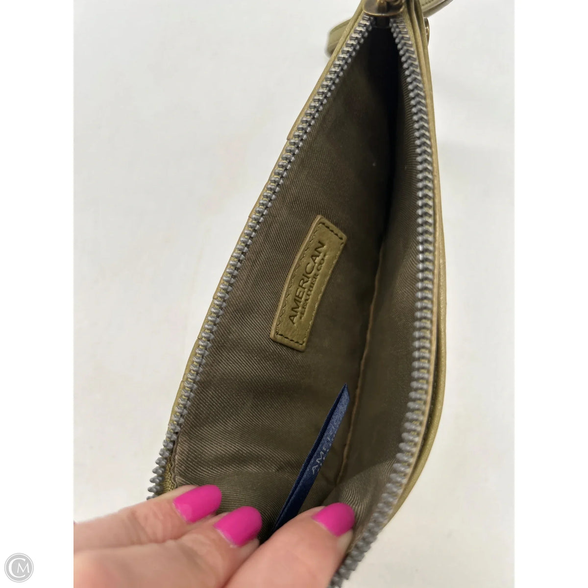 Wristlet By American Leather Co, Size: Medium